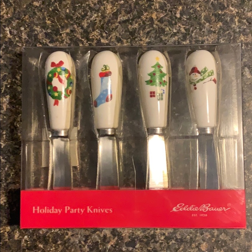 Eddie Bauer party knives, set of 4
